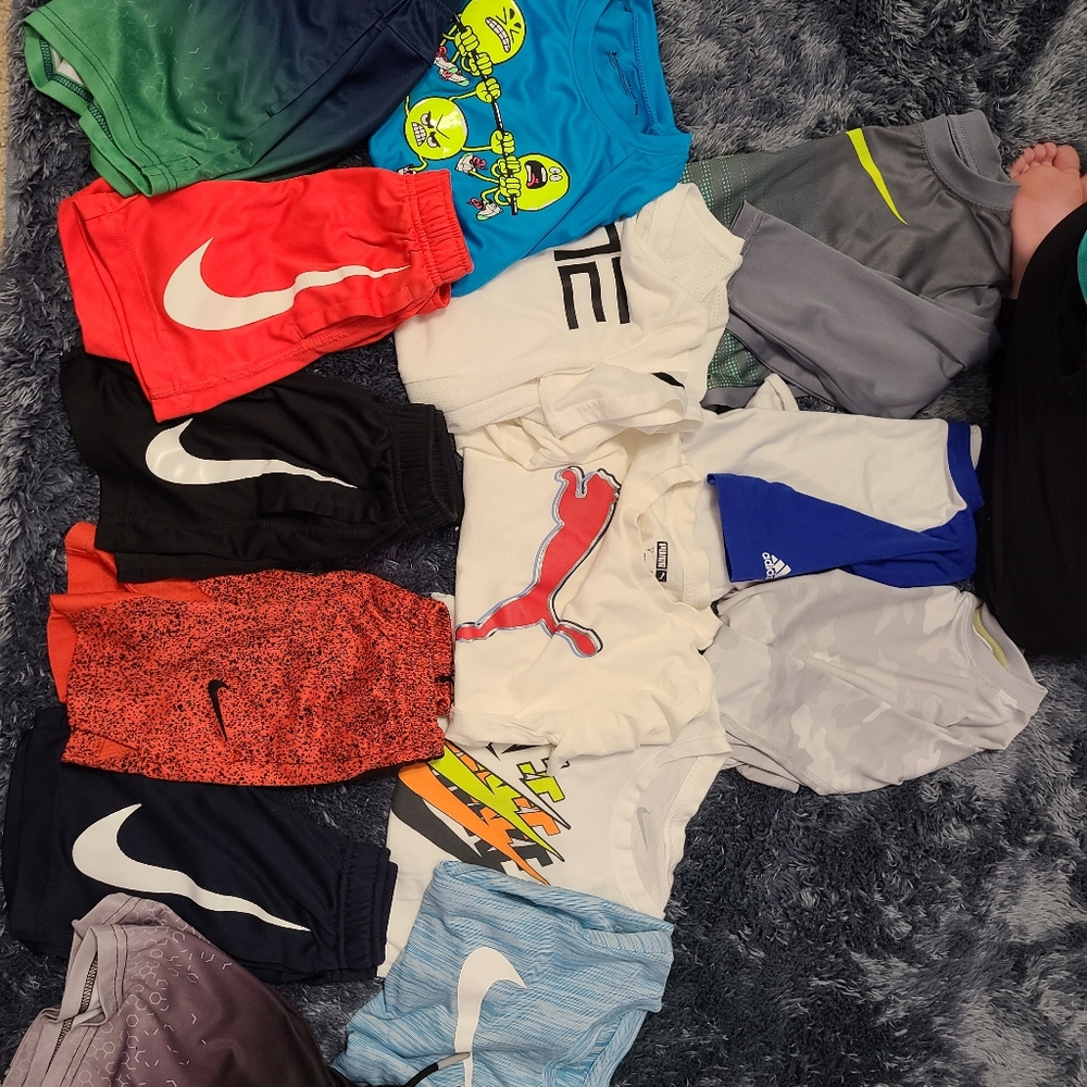 Boys athletic size xs-s (4/5 and 2 size 6) lot